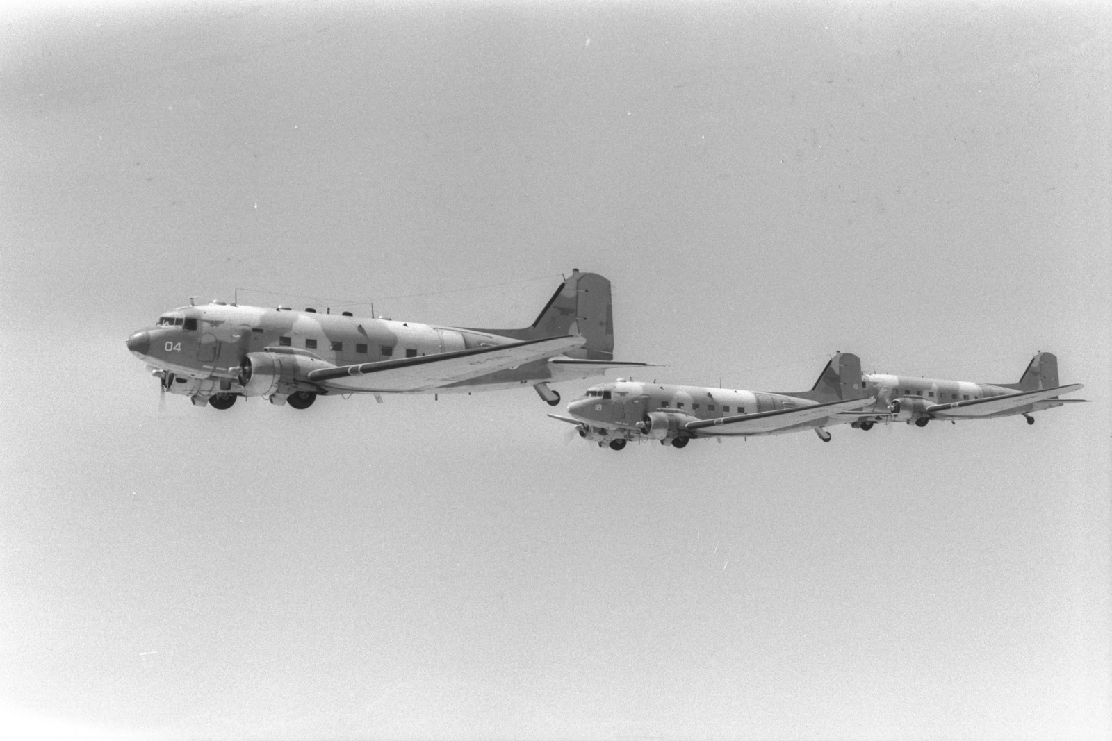 מטוס "דקוטה", שעליו טסה בתיה לסיני במבצע קדש (צילום: משה מילנר \ אוסף התצלומים הלאומי).